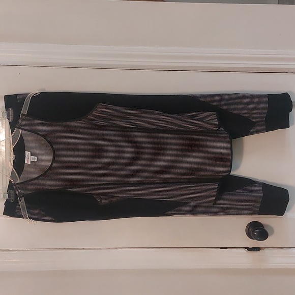 Peter pilotto limited target collection set. Pants size 6 and top is a small. - Picture 1 of 7